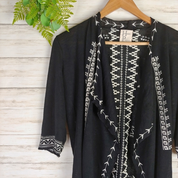 Haute Project Black Embroidered Open Cardigan - Picture 4 of 6